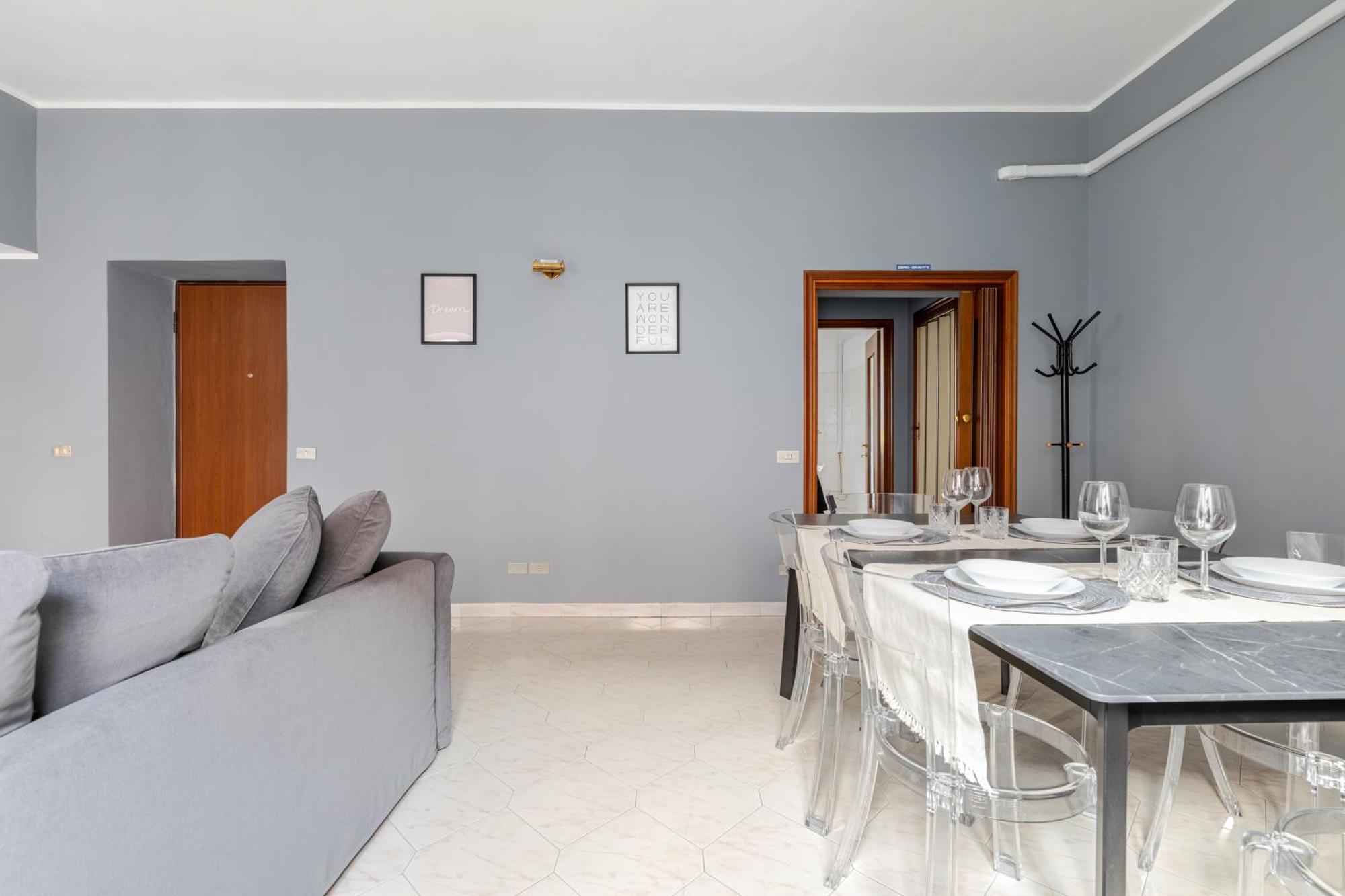 Appartamento - Isola Milan Luaran gambar